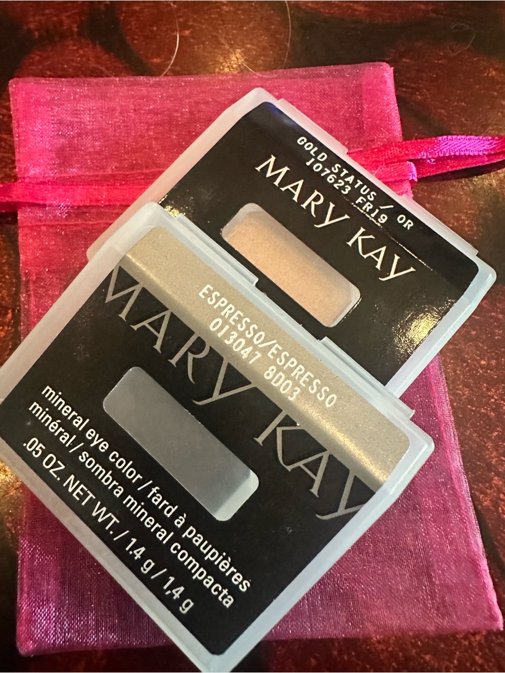 Mary Kay Mineral Eye Color Singles — Espresso Brown & Soft Gold